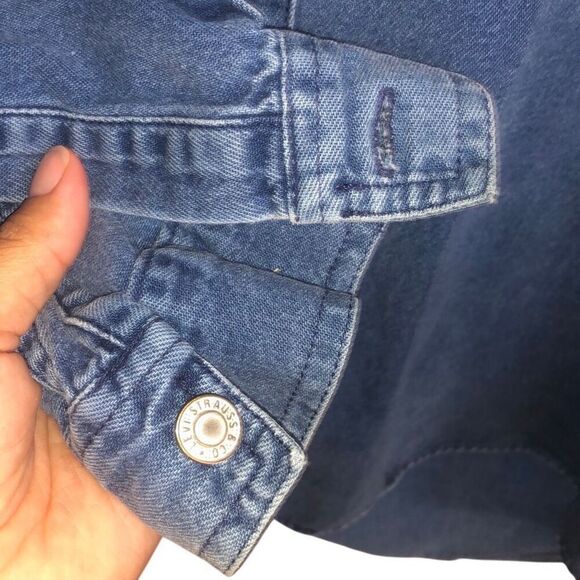 355. Levi’s “red tab” denim long sleeve button down jacket size large - Picture 4 of 7